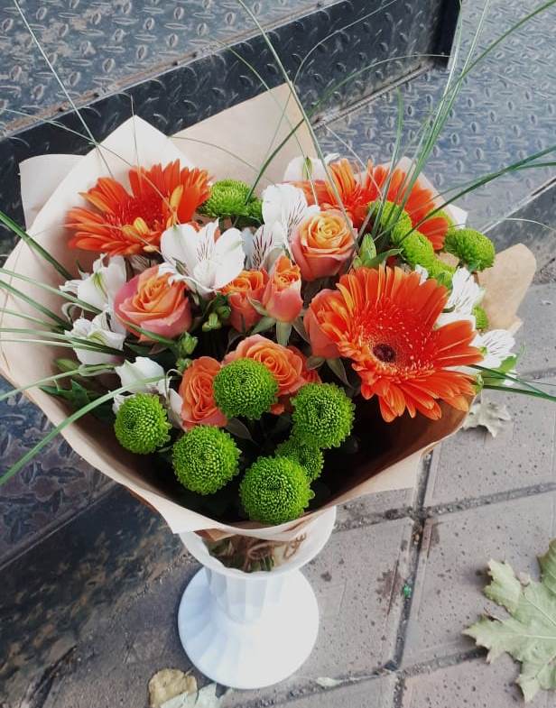 Букет цветов из: Герберы, Хризантемы, Альстромерии и Розы в Фёдоровской