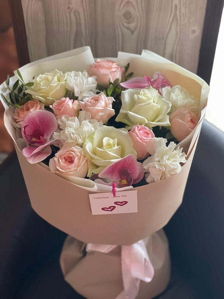 Букет цветов из: Орхидеи, Розы и Гвоздики в Фёдоровской