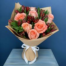 Букет цветов из:  Розы и Альстромерии #REPLACE_PRED# Фёдоровской