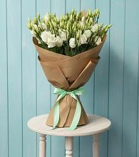 Букет цветов из:  Лизиантусы #REPLACE_PRED# Фёдоровской