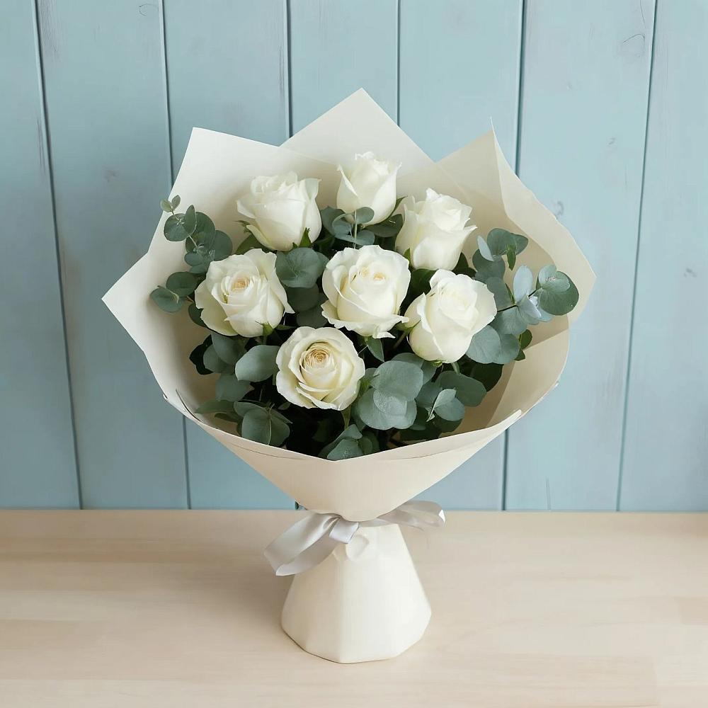 Букет Белые розы в Эвкалипте в Фёдоровской