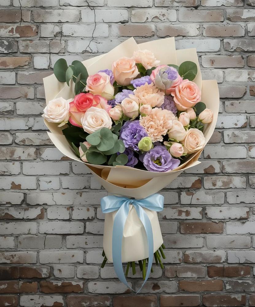 Букет цветов из: Розы, Лизиантусы и Гвоздики в Фёдоровской