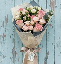 Букет цветов из:  Розы #REPLACE_PRED# Фёдоровской