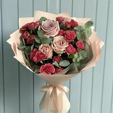 Букет цветов из:  Гвоздики и Розы в Фёдоровской